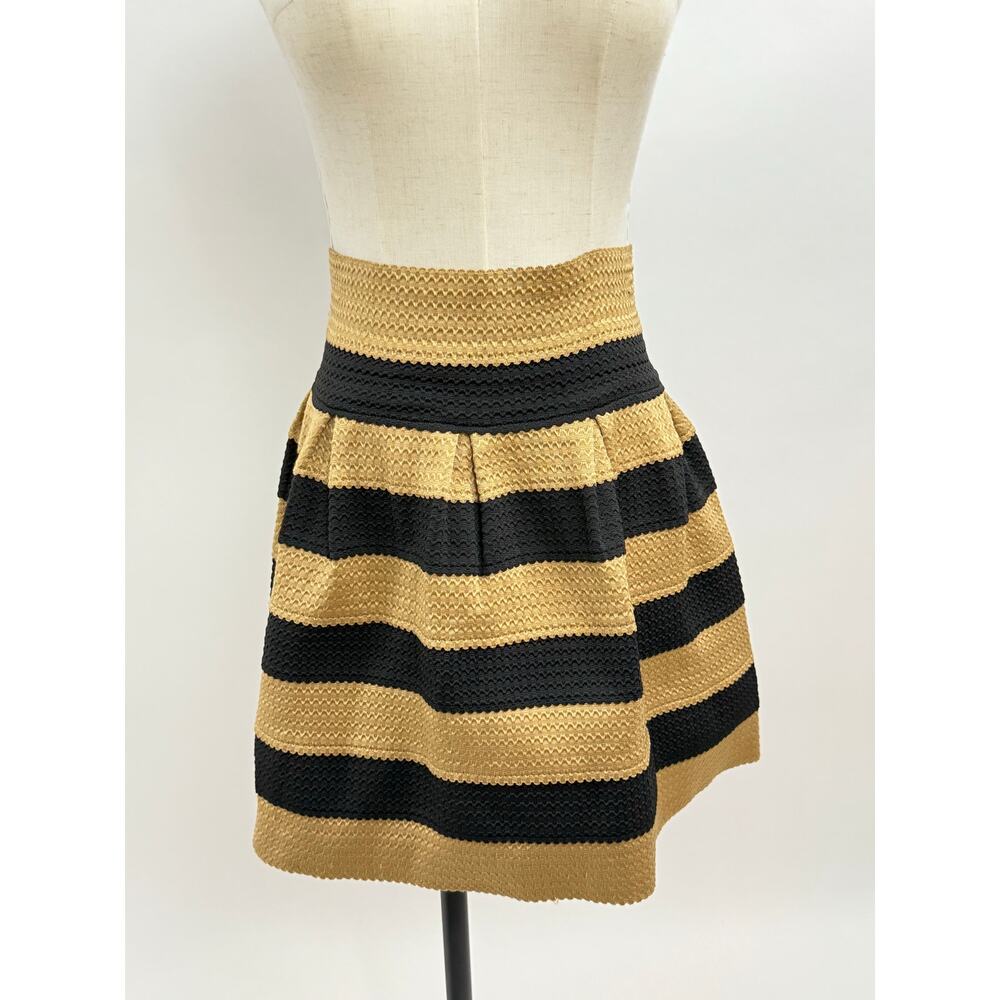 Neslay Designer Tan/Black Textured Stripe 
Mini Skirt, Size XL (runs small)